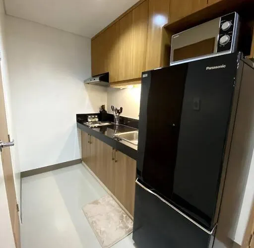 2br Near Naia/skyway: Staycation With View Apartamento