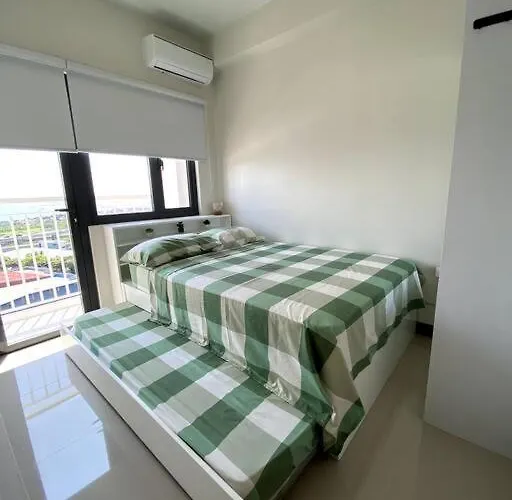Apartamento 2br Near Naia/skyway: Staycation With View Manila