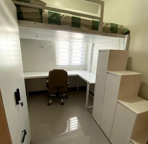 Apartamento 2br Near Naia/skyway: Staycation With View *